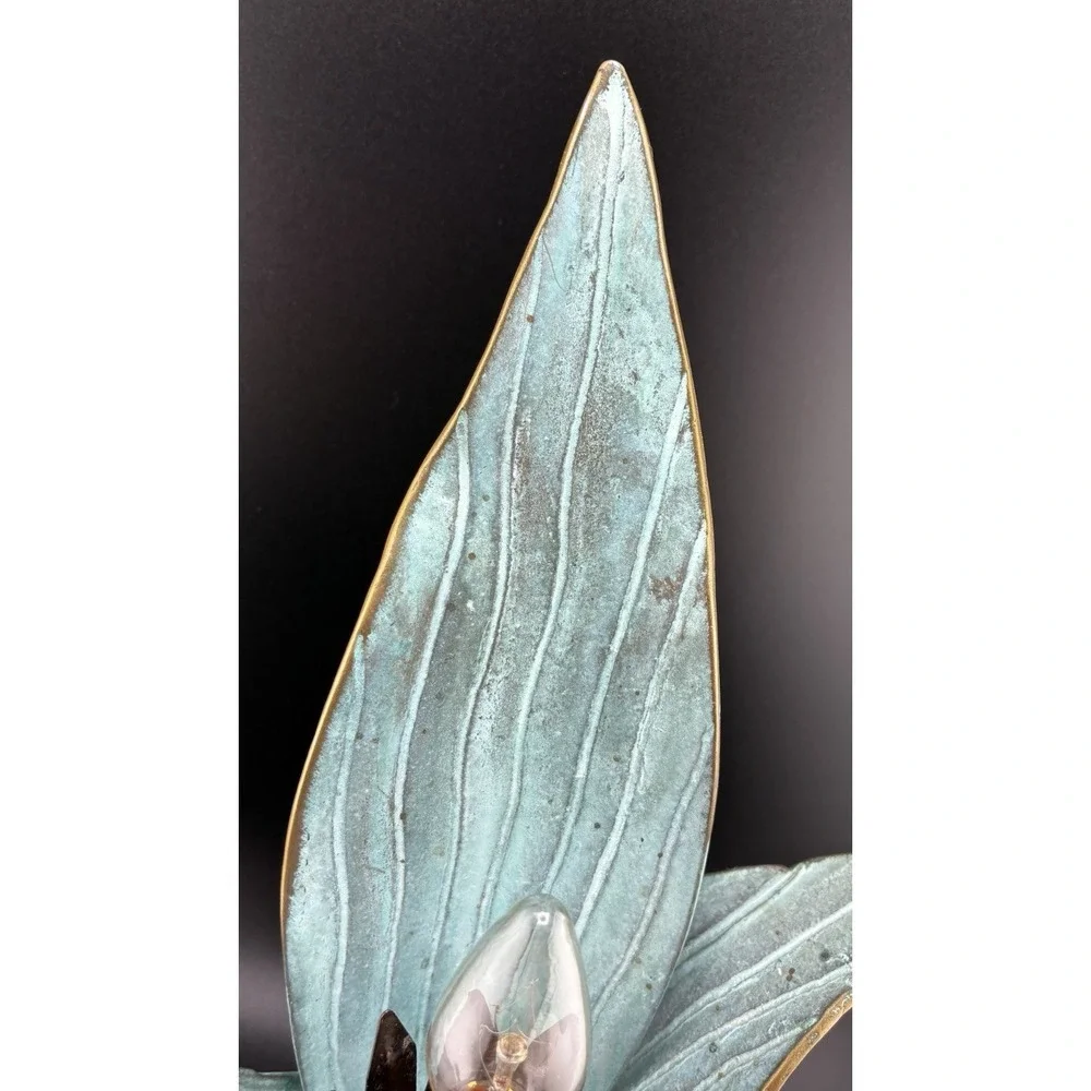 Vintage Tiffany-Style Orange Trumpet Tulip Accent Lamp With Bronze Leaves